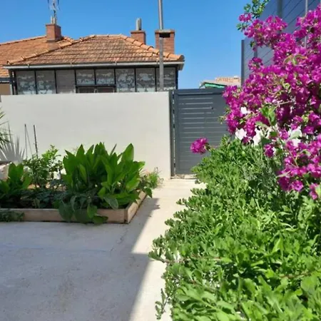Delux Nena Apartman